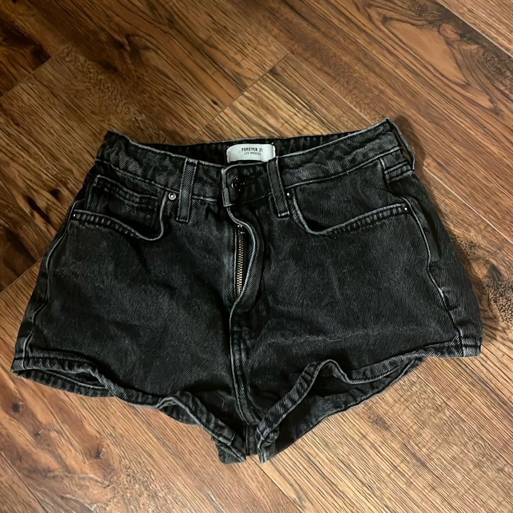 Forever 21 black denim shorts size 26 US
